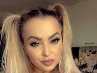 צ'אט וידאו ארוטי MissRebekaa