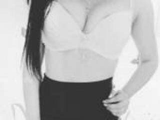 צ'אט וידאו ארוטי missstik