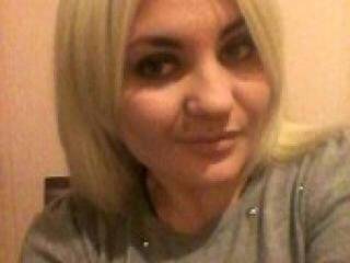 צ'אט וידאו ארוטי misswhite