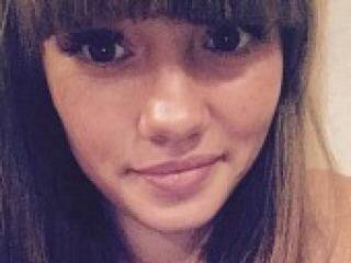 צ'אט וידאו ארוטי miyalove