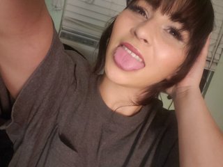 צ'אט וידאו ארוטי Mizdanika420