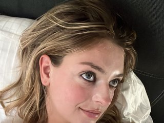 צ'אט וידאו ארוטי Modelbunny55