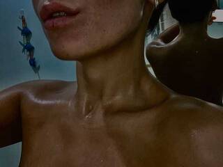 צ'אט וידאו ארוטי MODELMALI