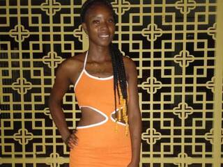 צ'אט וידאו ארוטי mohanaebony