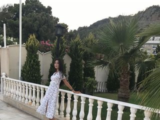 צ'אט וידאו ארוטי MokkaWei