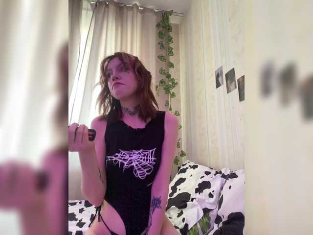 צילומי מסך משודרים Molly-