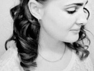 צ'אט וידאו ארוטי mollylovee