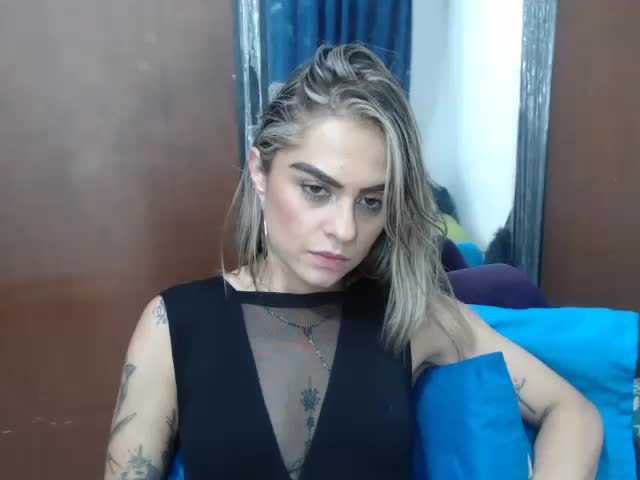 צילומי מסך משודרים MonaBurning