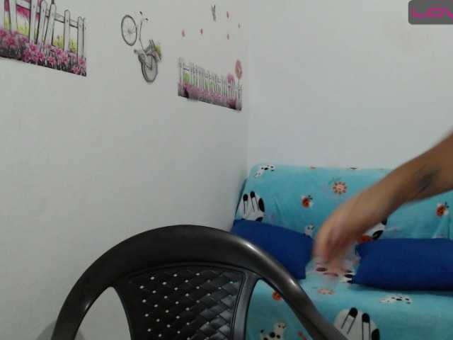 צילומי מסך משודרים monica-squirt