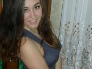 צ'אט וידאו ארוטי moniica