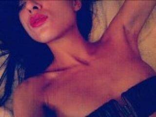 צ'אט וידאו ארוטי moonwish