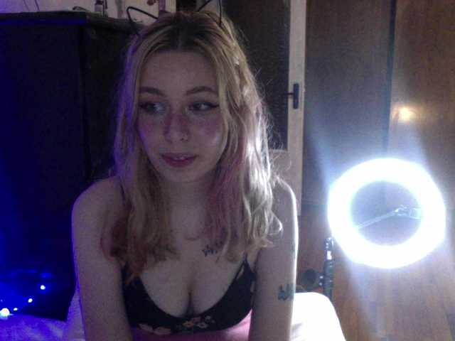 צילומי מסך משודרים moooonpie