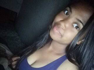 צ'אט וידאו ארוטי Mornih