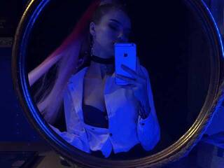 צ'אט וידאו ארוטי MrsAmyS4