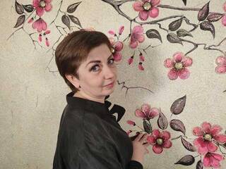 צ'אט וידאו ארוטי MrsJulia