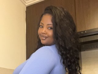 צ'אט וידאו ארוטי MsPoney