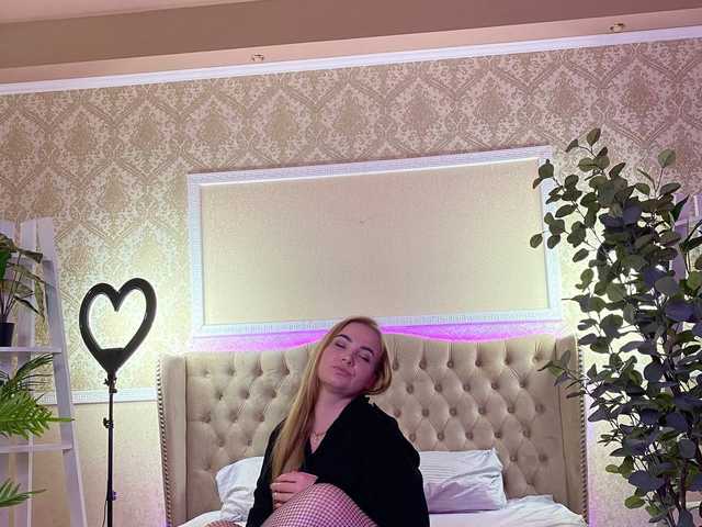 תמונה של הפרופיל MssShyBarbie