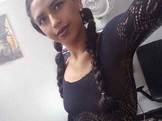 צ'אט וידאו ארוטי mudog-love