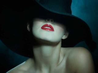 צ'אט וידאו ארוטי Mur321