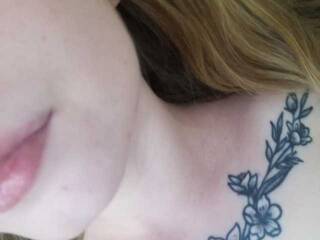 צ'אט וידאו ארוטי Murrrrb