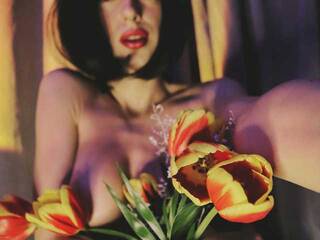 צ'אט וידאו ארוטי Mussaenda