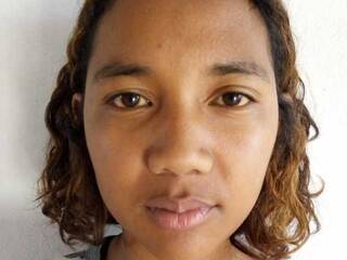 צ'אט וידאו ארוטי Myahluna