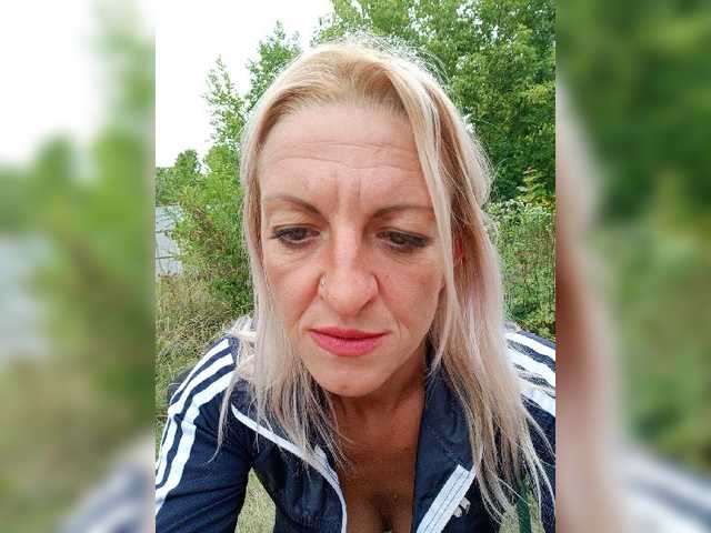 צילומי מסך משודרים Nadin-slut