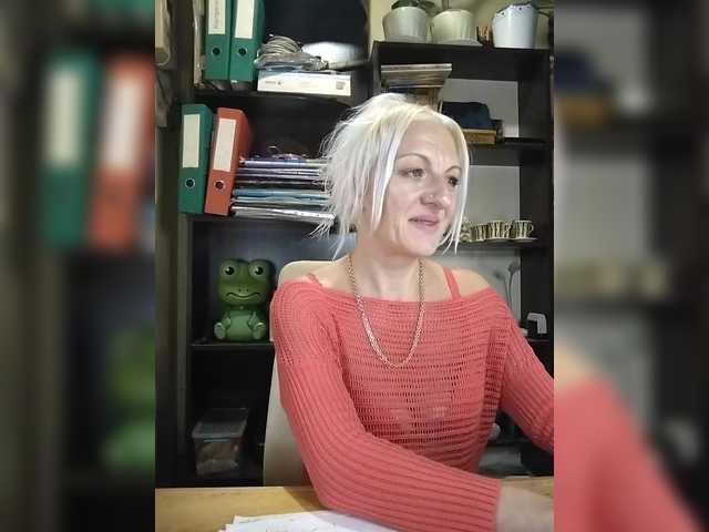 צילומי מסך משודרים Nadin-slut