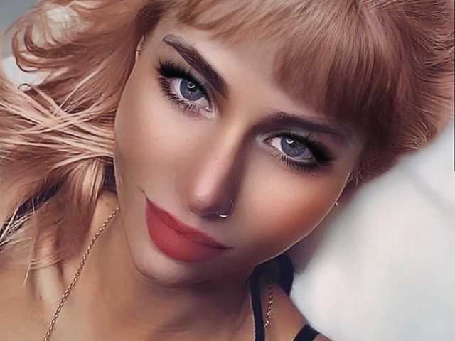 תמונה של הפרופיל NadiaPetrova