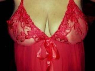 צ'אט וידאו ארוטי nadja1991