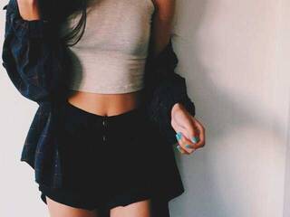 צ'אט וידאו ארוטי nahiroby-grey