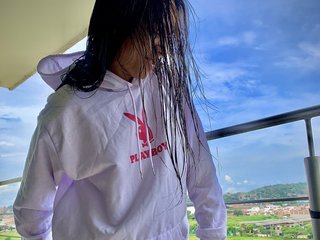 צ'אט וידאו ארוטי Naibeth-