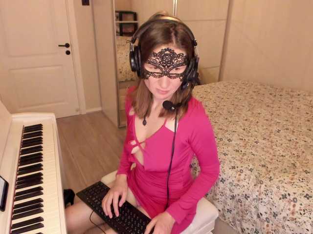 תמונות PianoGirl Hi everyone. I am Anastasia :) 101 Take off dress, 102 put on dress, 103 change the dress, 70 autodj - dance, 1001 - to cut the dress my choice, 3001 - to cut the dress your choice, 10001 - take off mask