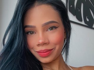 צ'אט וידאו ארוטי NaomiBrooke