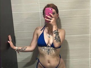 צ'אט וידאו ארוטי Naomy-Cute