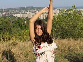 צ'אט וידאו ארוטי Nataae