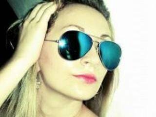 צ'אט וידאו ארוטי natali19911