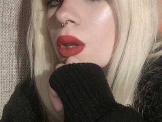 צ'אט וידאו ארוטי NataliaClarke