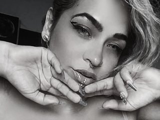 צ'אט וידאו ארוטי natasha-rodriguez1