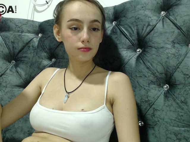 צילומי מסך משודרים nathalybird