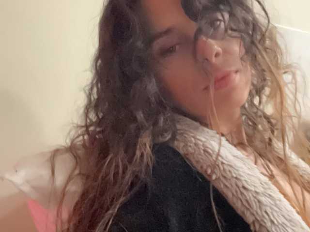 תמונה של הפרופיל NativeAmericanSeductress