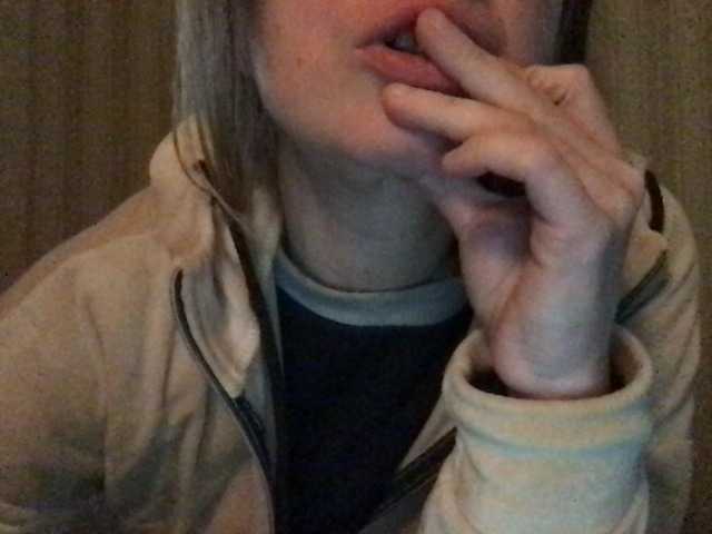 צילומי מסך משודרים naturalblonde