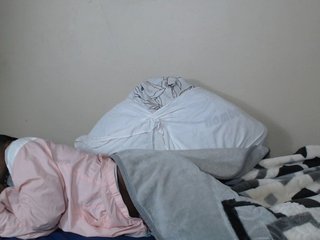 צ'אט וידאו ארוטי NawtyLarissa