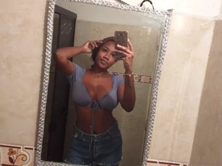 צ'אט וידאו ארוטי Naybrownie