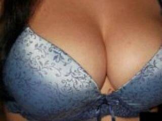 צ'אט וידאו ארוטי nb22061987