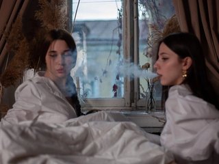 צ'אט וידאו ארוטי yyuniii