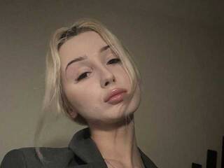 צ'אט וידאו ארוטי meow00010