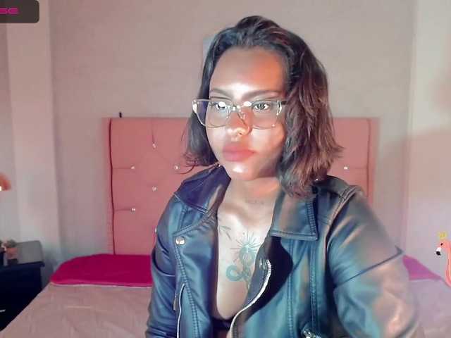 צילומי מסך משודרים NickyNicole