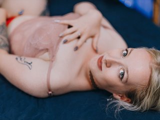 צ'אט וידאו ארוטי Nicole-Aniston