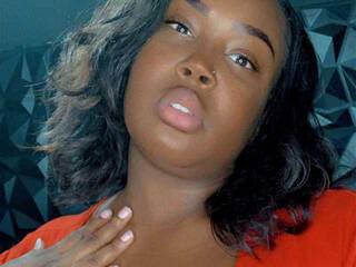 צ'אט וידאו ארוטי nicolet-10